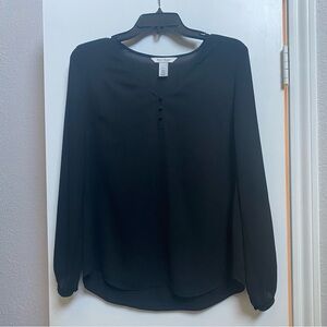 White House Black Market Classic Black Top